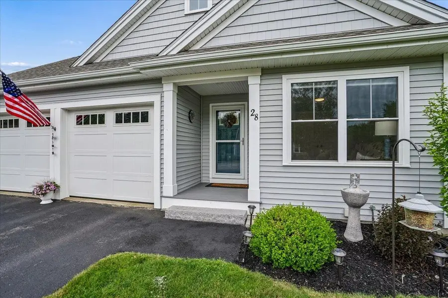 28 Pasture Lane, Nashua, NH 03062 - #2