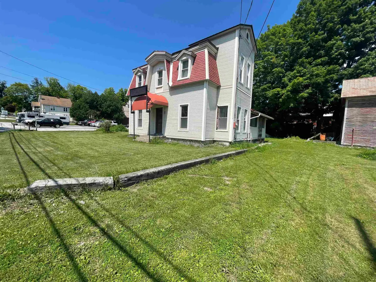 2990 US Route 7, Pittsford, VT 05763 - #1