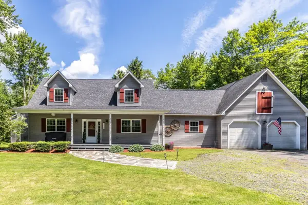 1242 Cady's Falls Road, Morristown, VT 05661