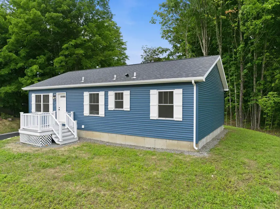 28 Cottage Place, Ashland, NH 03217 - #3