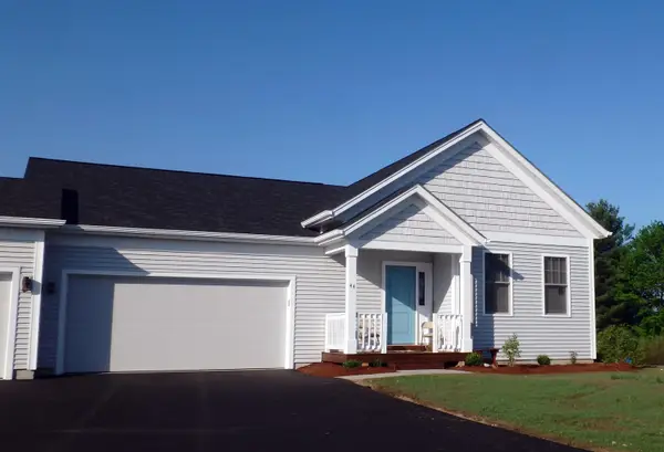 14R Dogwood Circle #14R Kousa, Milton, VT 05468
