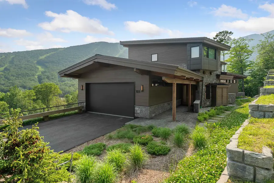 101 Switchback Lane, Stowe, VT 05672 - #2
