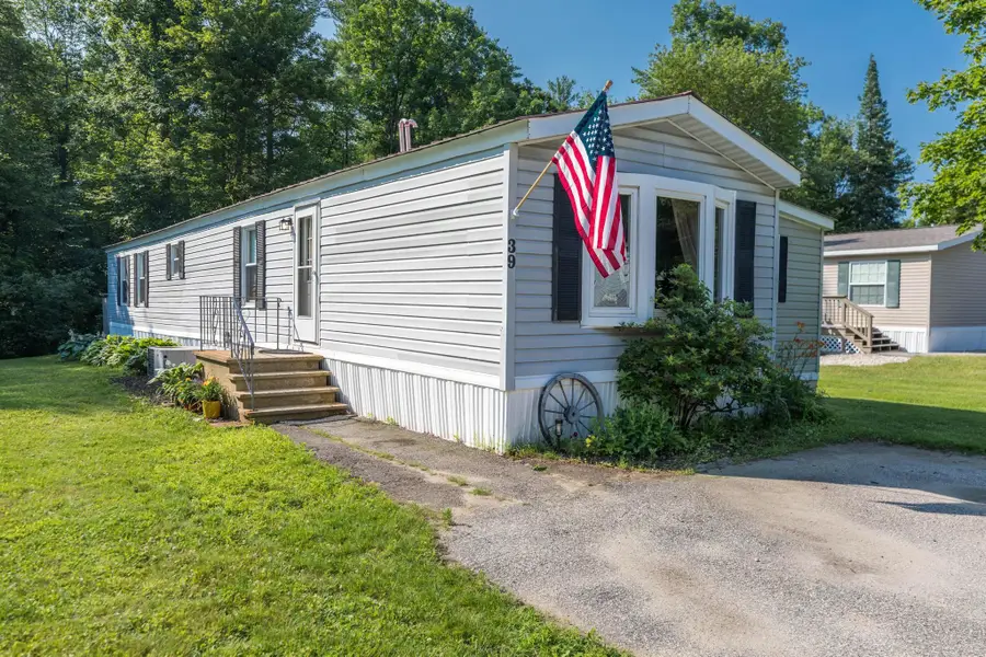 39 Hilton Avenue, Exeter, NH 03833 - #3