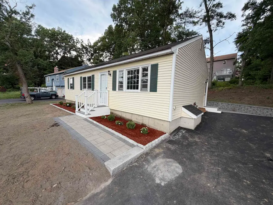 377 broad Street, Nashua, NH 03063 - #2