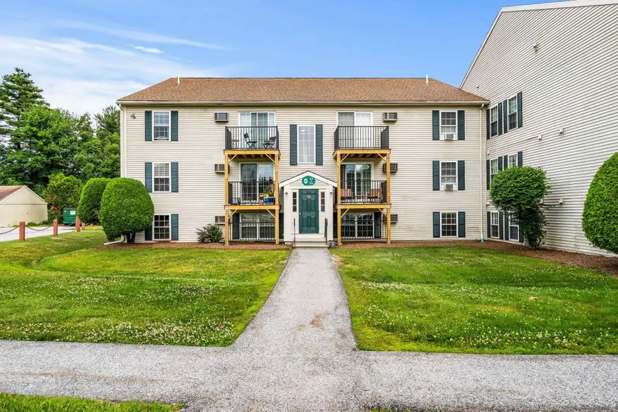 1202 White Cedar Boulevard, Portsmouth, NH 03801 - #3
