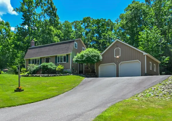 44 Berkley Street, Merrimack, NH 03054