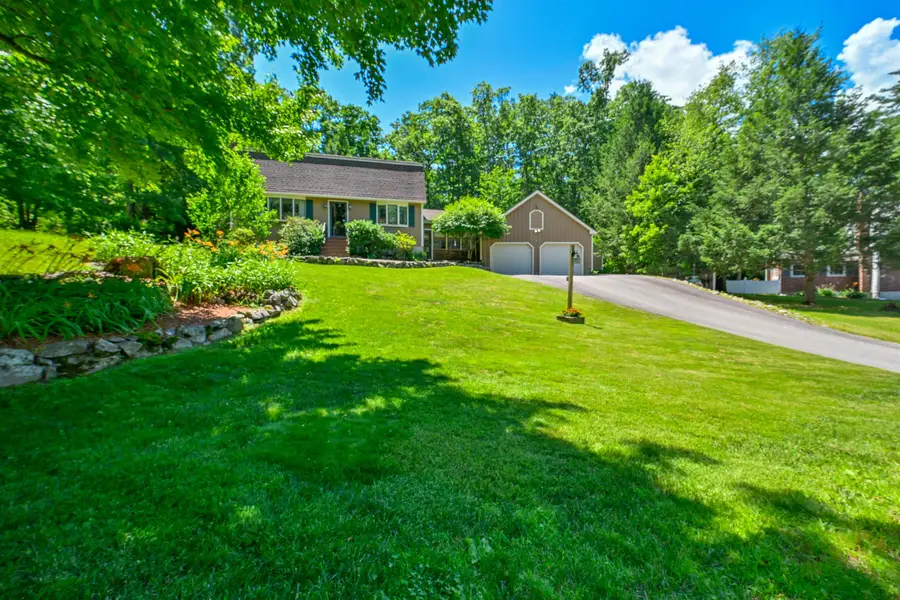 44 Berkley Street, Merrimack, NH 03054 - #2