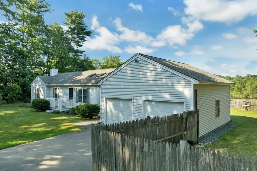 84 Fremont Road, Raymond, NH 03077 - #3