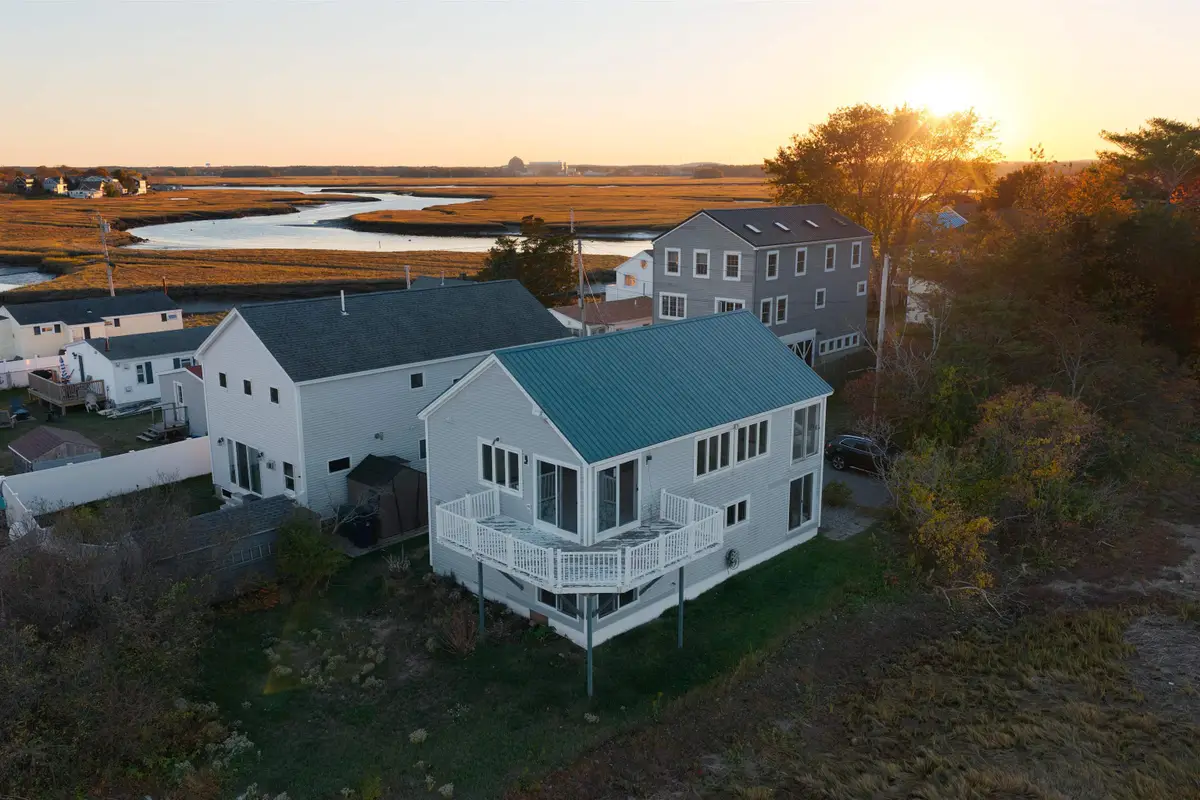 16 Bruce Street, Hampton, NH 03842 - #1