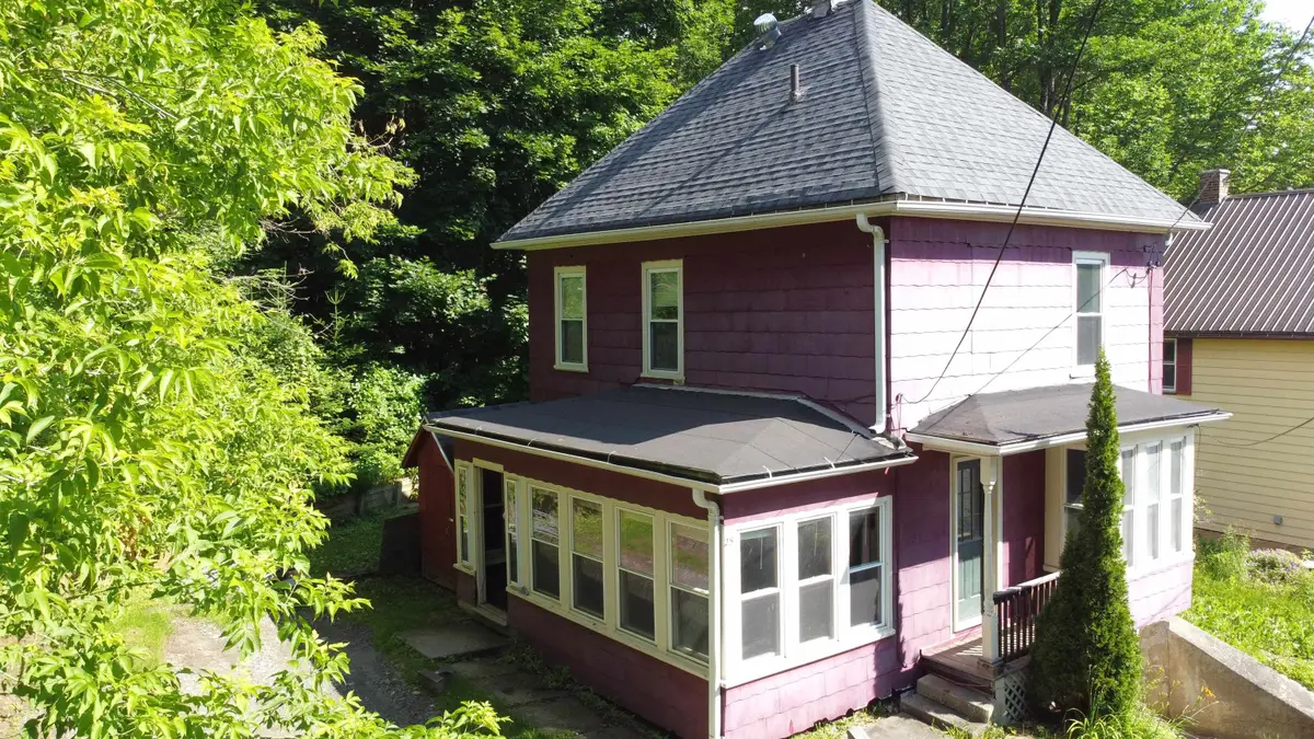 25 Clark Street, Newport, VT 05855 - #1
