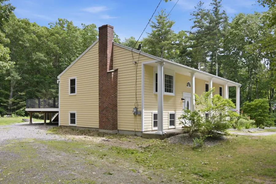3 Ridgewood Drive, Kingston, NH 03848 - #3