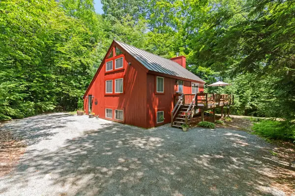2 Draper Mill Road, Grantham, NH 03753