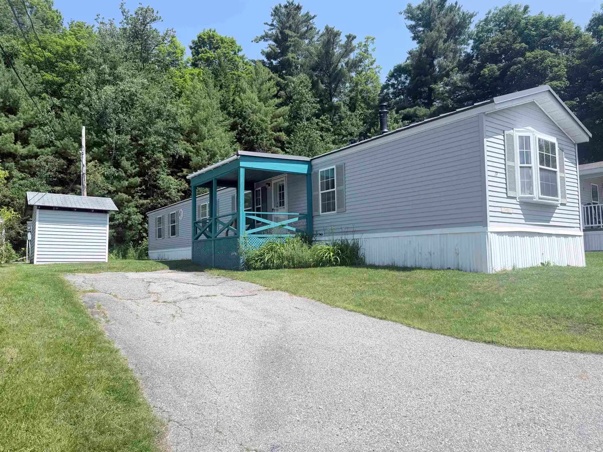 19 Hilltop Manor Mobile Home Park, Littleton, NH 03561 - #1