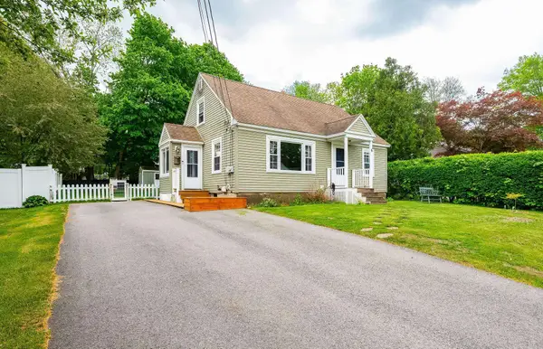 6 Howe Street, Rochester, NH 03867