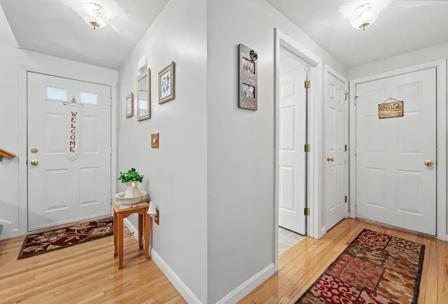 68 Barbara Lane, Hudson, NH 03051 - #3