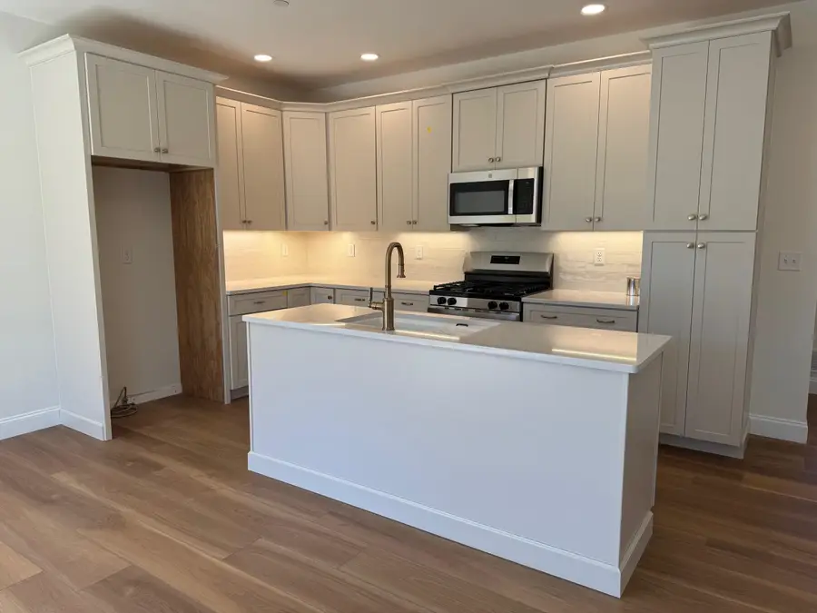 5A Dearborn Circle, Goffstown, NH 03045 - #2