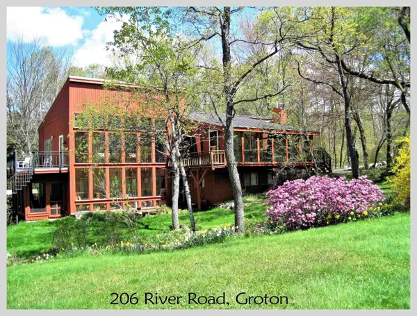 206 River Road, Groton, NH 03266