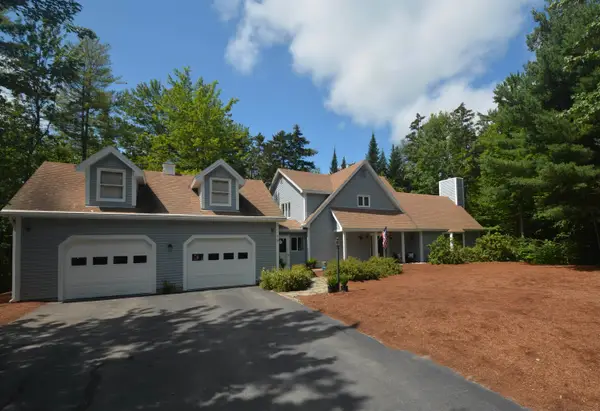 19 Walton Heath Drive, Grantham, NH 03753