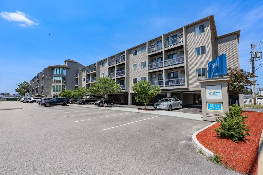32 Ashworth Avenue #437, Hampton, NH 03842 - #2