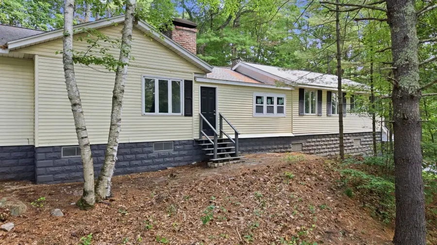 37 Hall Road, Londonderry, NH 03053 - #2