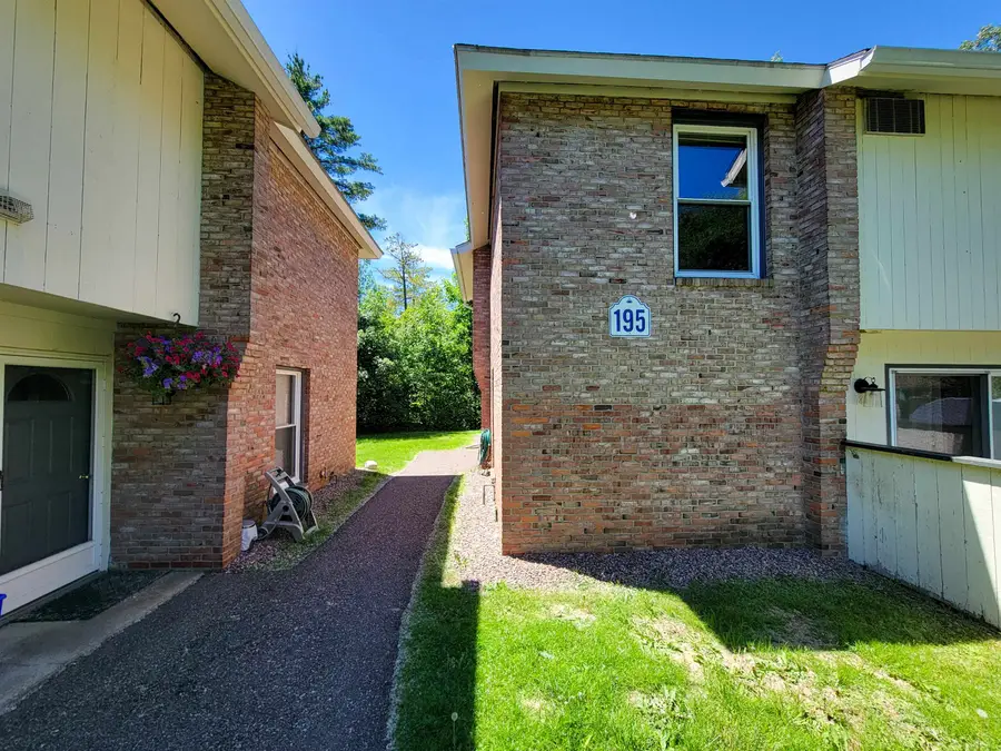 195 Ledgewood Circle #102, Burlington, VT 05401 - #3