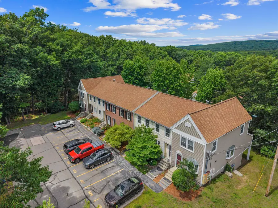923 Fox Hollow Way, Manchester, NH 03104 - #2