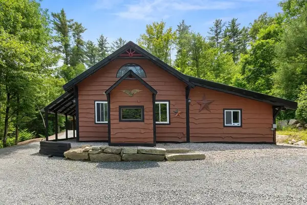 529 Maple Street, Newport, NH 03773