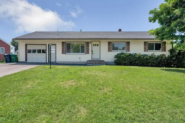 7 Raleigh Drive, Nashua, NH 03062