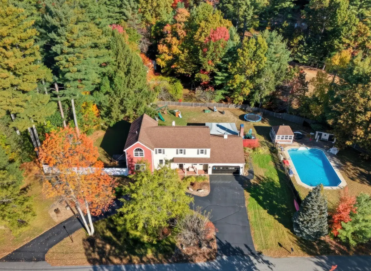 11 Wendover Way, Bedford, NH 03110 - #1