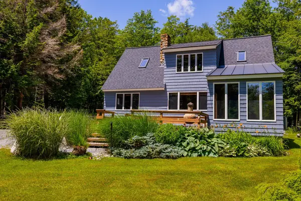 1886 Winhall Hollow Road, Londonderry, VT 05155