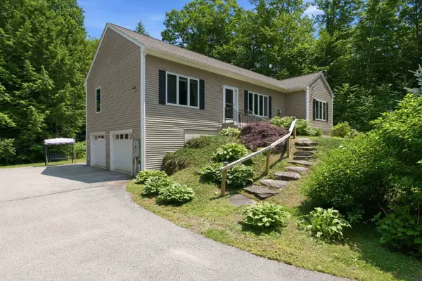 769 Dana Hill Road, New Hampton, NH 03256