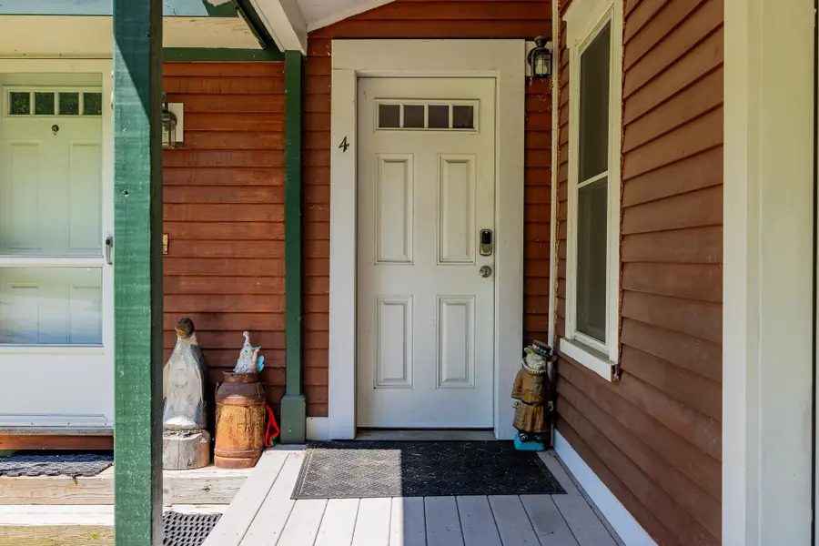 16 Old Farm Road #4, Winhall, VT 05340 - #2