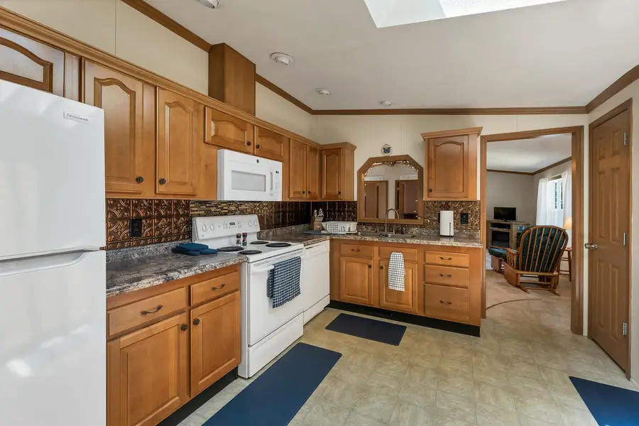 2 Lilac Drive, Rochester, NH 03867 - #3