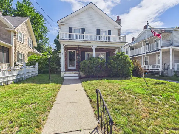 29 Manchester Street, Nashua, NH 03064