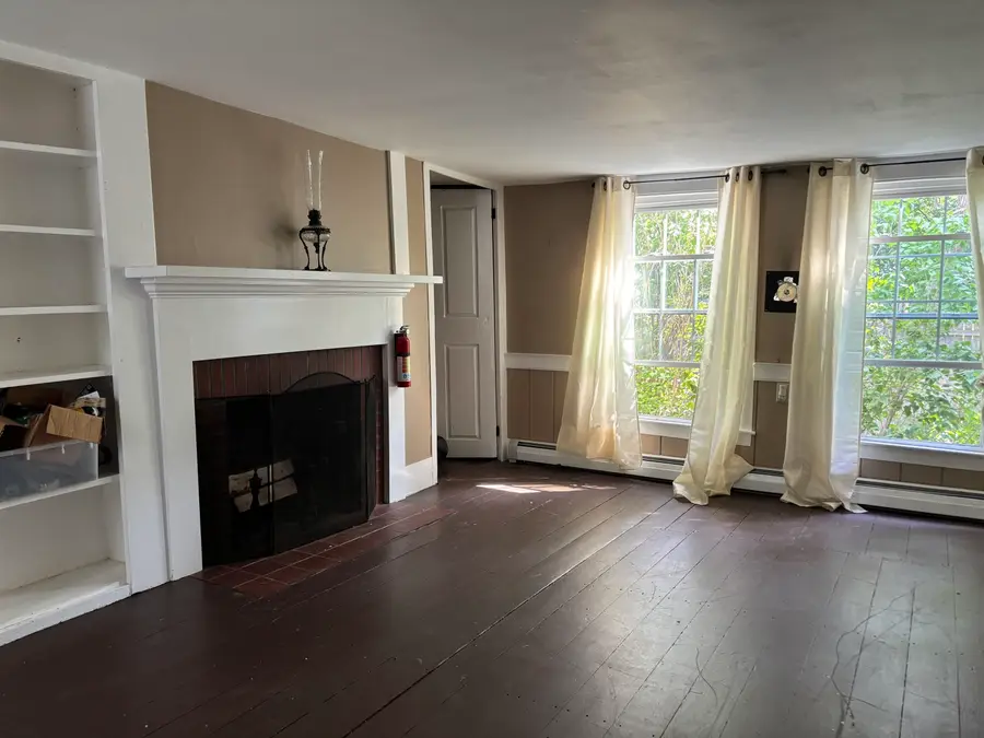 38 Clarks Avenue, Saint Johnsbury, VT 05819 - #3