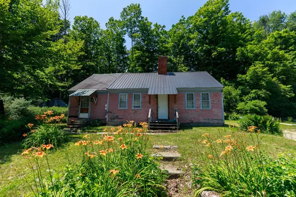 12 Wilder Street, Peterborough, NH 03458