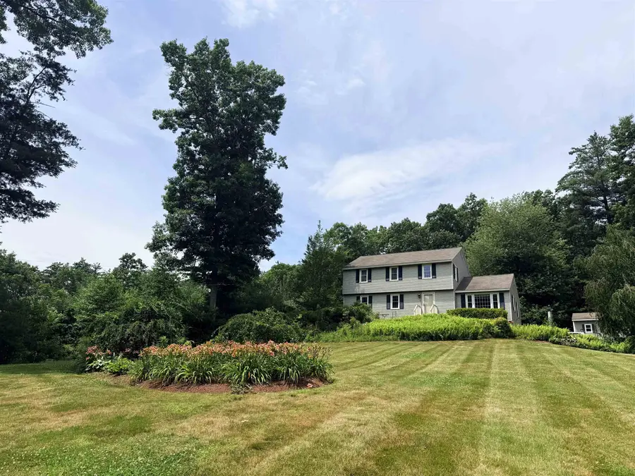 22 Beechwood Road, Hudson, NH 03051 - #3