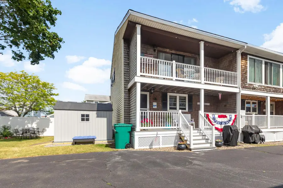 14 Fellows Avenue #2, Hampton, NH 03842 - #3