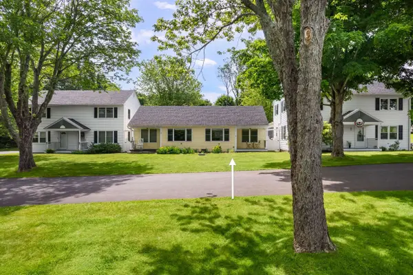 18 Woodside Meadow Road #4, York, ME 03909