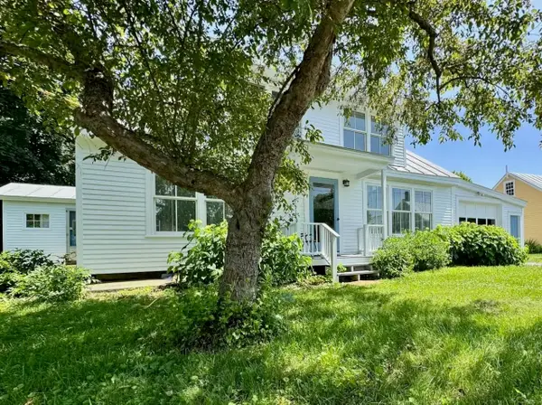 39 Bridge Road, Thetford, VT 05074