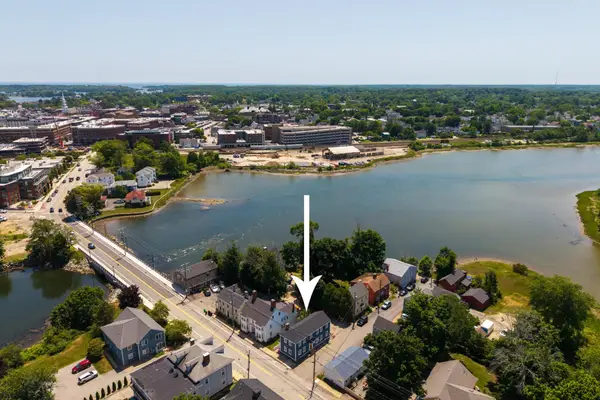 6 DEARBORN Street, Portsmouth, NH 03801