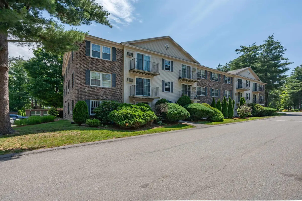 7 Autumn Leaf Drive #3, Nashua, NH 03060 - #1
