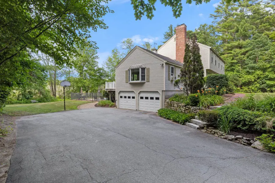26 Williamsburg Road, Amherst, NH 03031 - #2