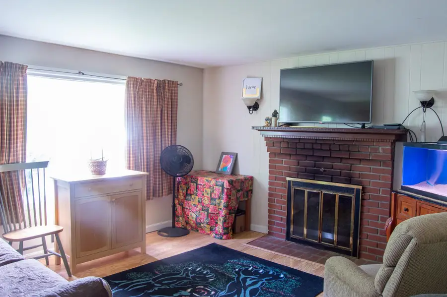 37 Damon Avenue, Nashua, NH 03064 - #3