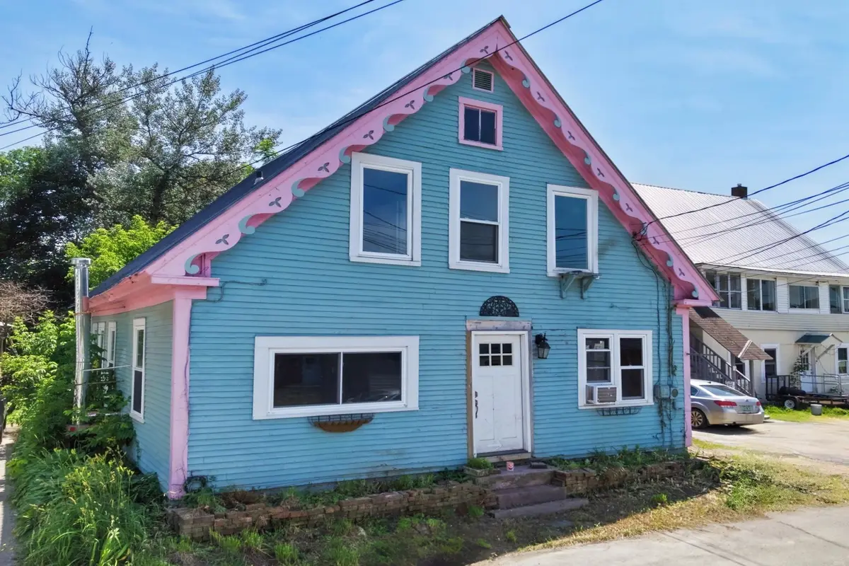 8 Oak Hill Street, Woodsville, NH 03785 - #1