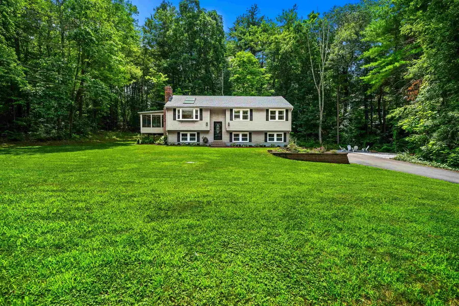 20 Hawkview Road, Hudson, NH 03051 - #2