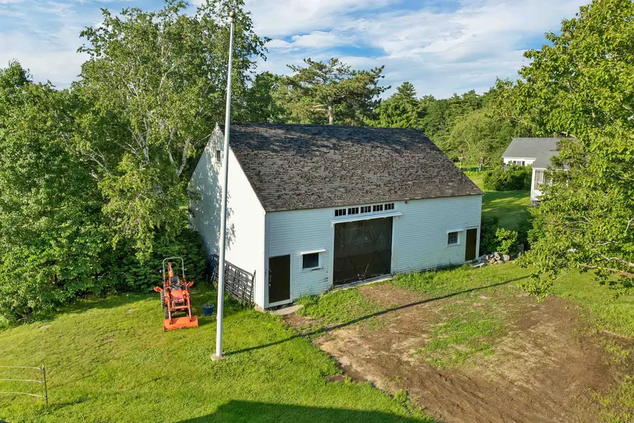 825 North Line Road, Tuftonboro, NH 03816 - #3