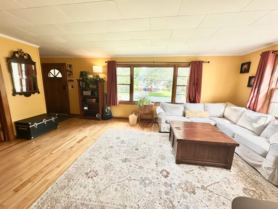 16 Southard Street, Saint Johnsbury, VT 05819 - #3