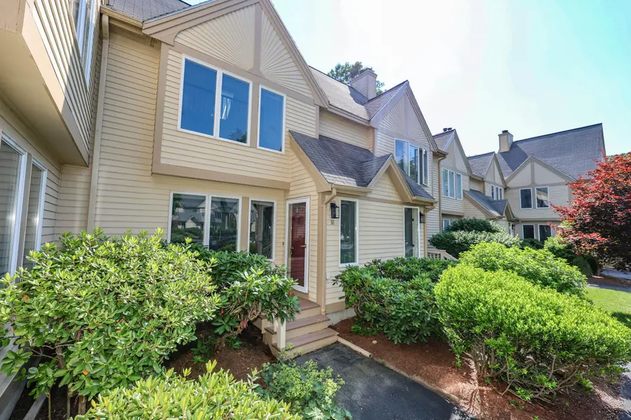 38 Dorchester Way #136, Nashua, NH 03064 - #2