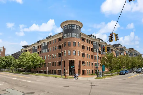 40 College Street #606, Burlington, VT 05401